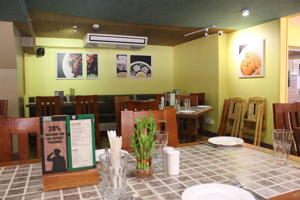 Hotel Grande Delmon à Panaji Extérieur photo