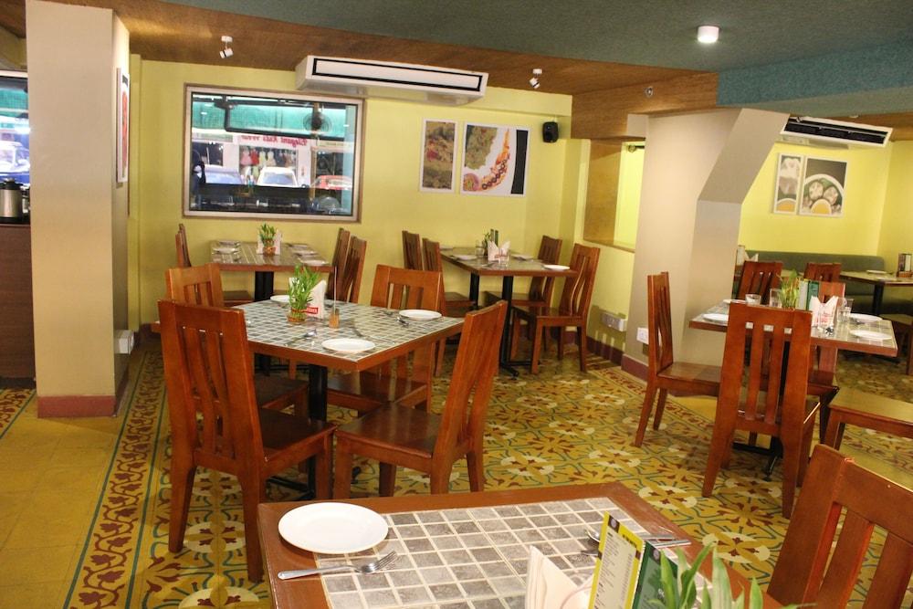 Hotel Grande Delmon à Panaji Extérieur photo
