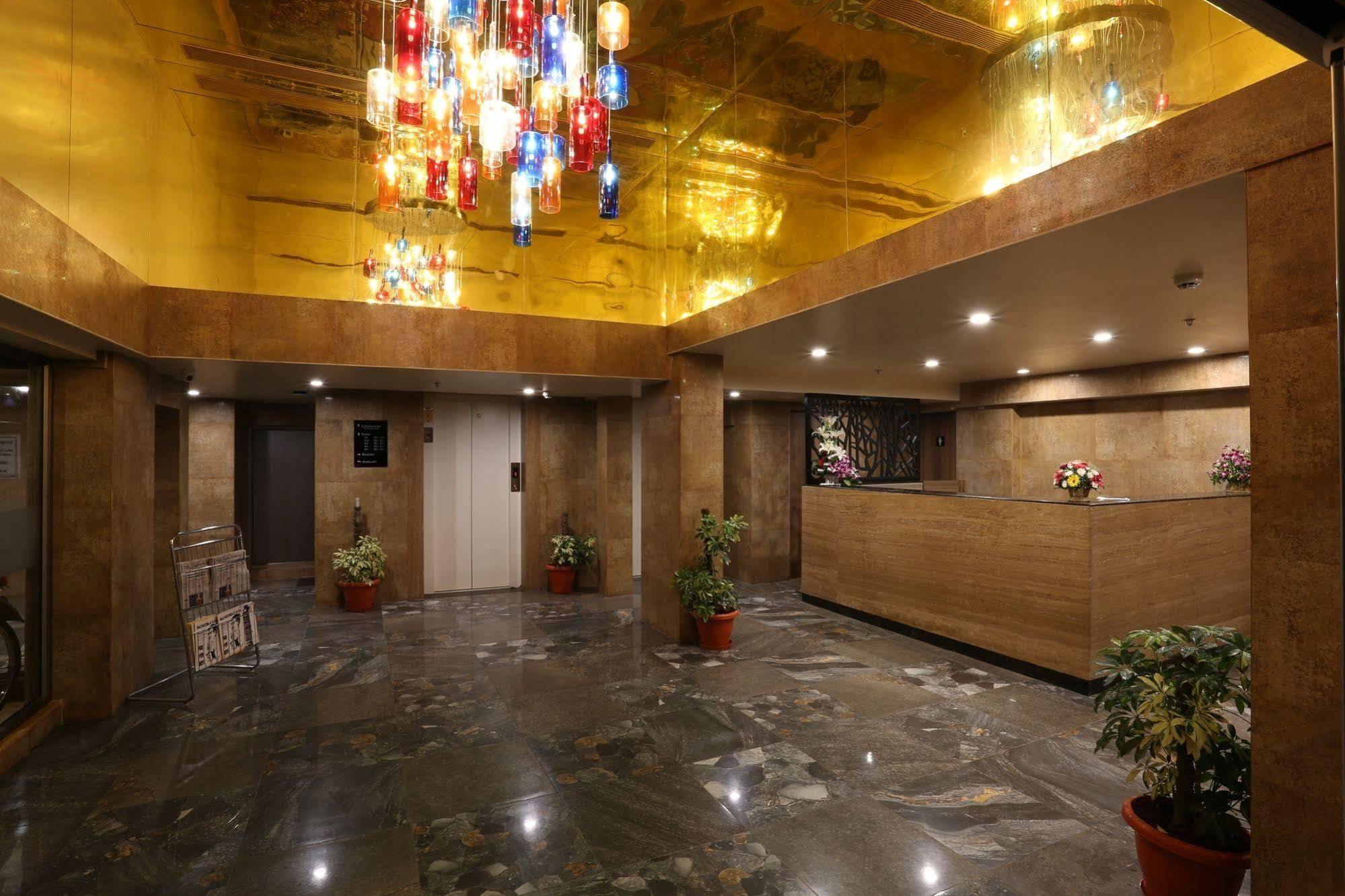 Hotel Grande Delmon à Panaji Extérieur photo