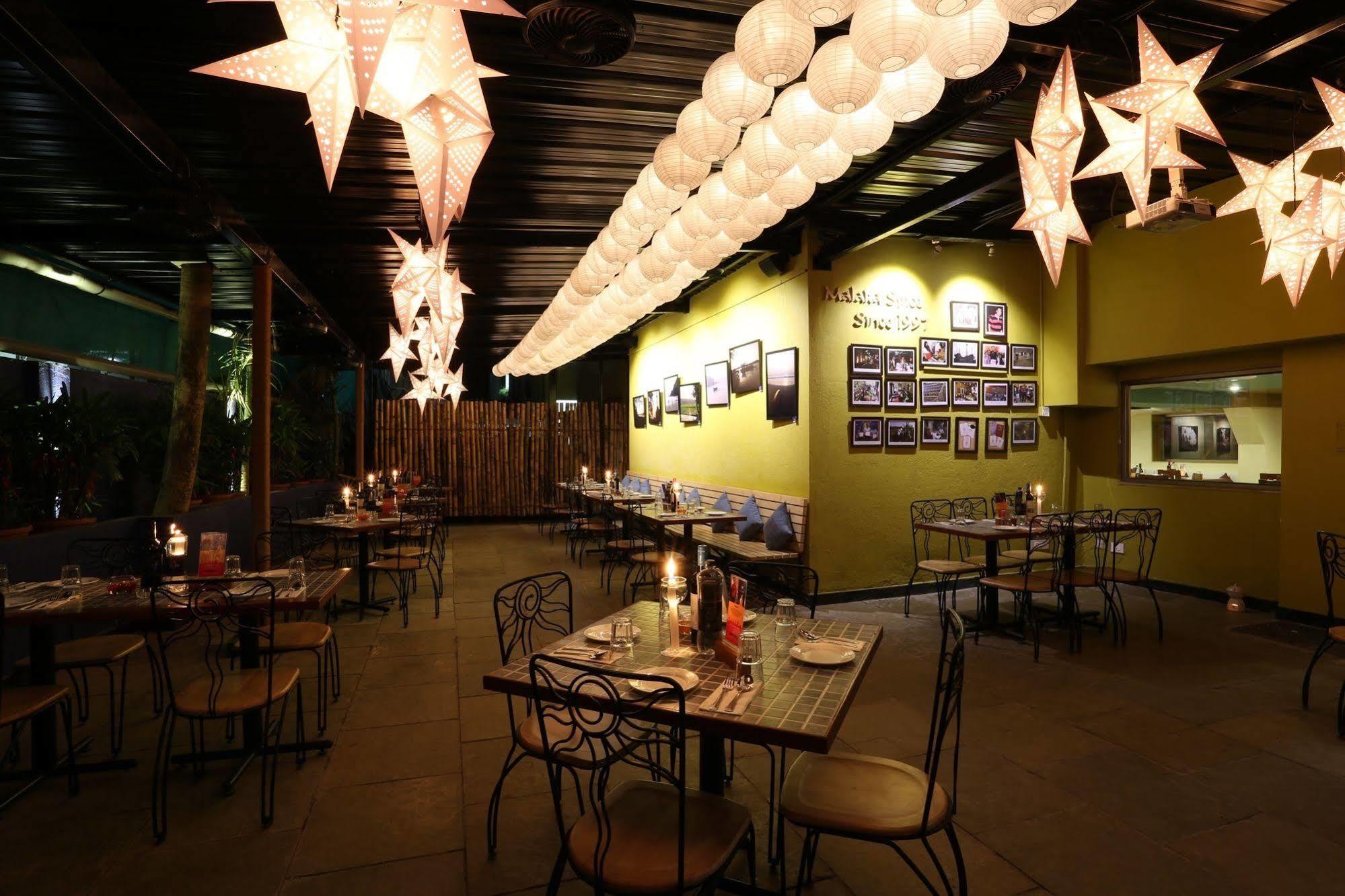 Hotel Grande Delmon à Panaji Extérieur photo